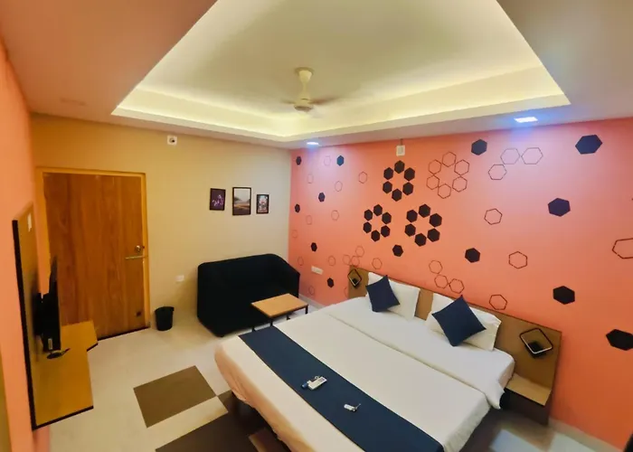 Emerald Inn- Collection Of Luxury Hotels Near Hotel Vivant & Dn Regalia